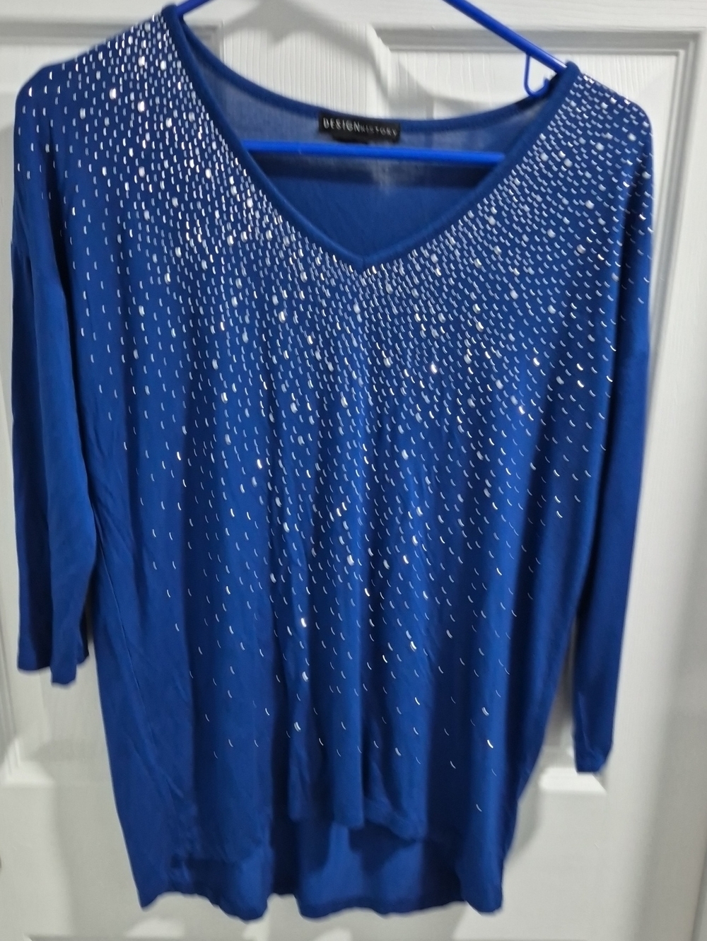 Apt. 9 Royal Blue V-Neck Rhinestone Accent Pullover